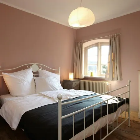 Light Flooded With Sauna 度假居 Walow