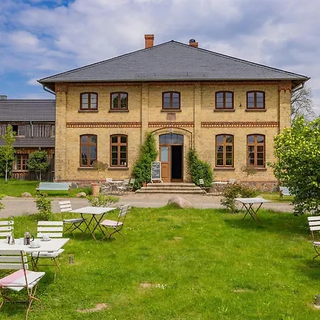 度假居 Light Flooded With Sauna